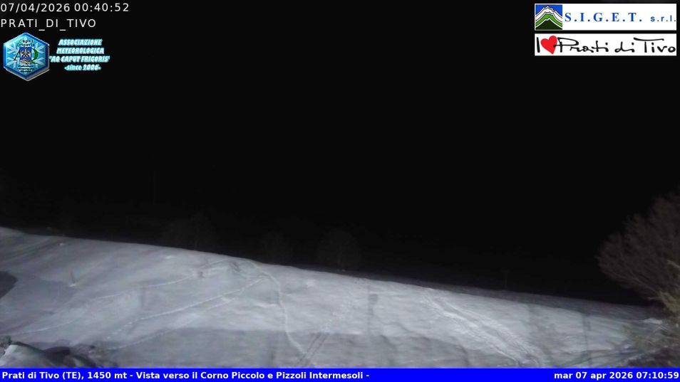 Webcam located at: Prati di Tivo Ski Resort - View of the slopes