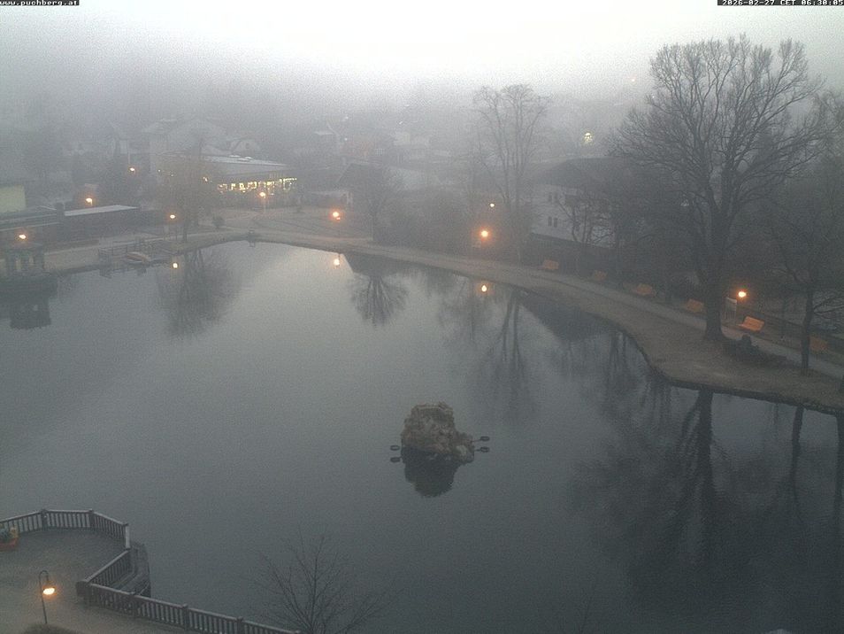 Webcam located at: Puchberg park