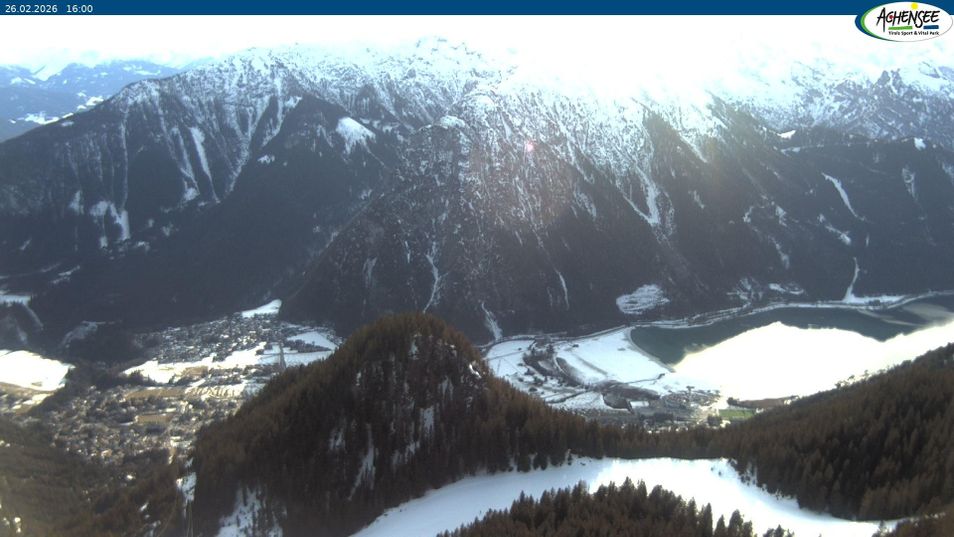 Webcam located at: Rofan - Panorama