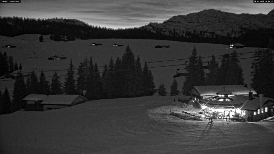 Webcam mit dem Standort: Almenwelt Lofer: Rundwanderweg und Höhenloipe