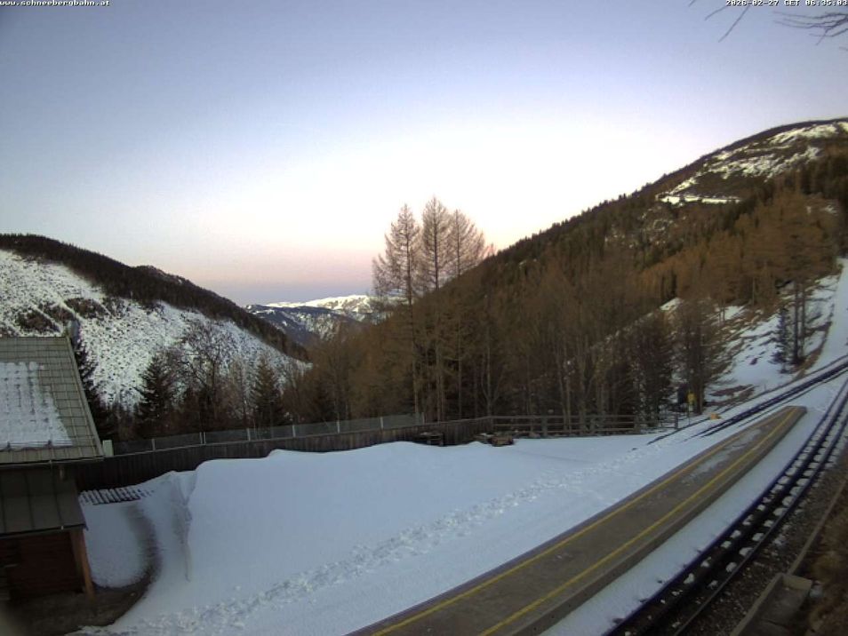 Webcam located at: Schneeberg: Train Station Baumgartner