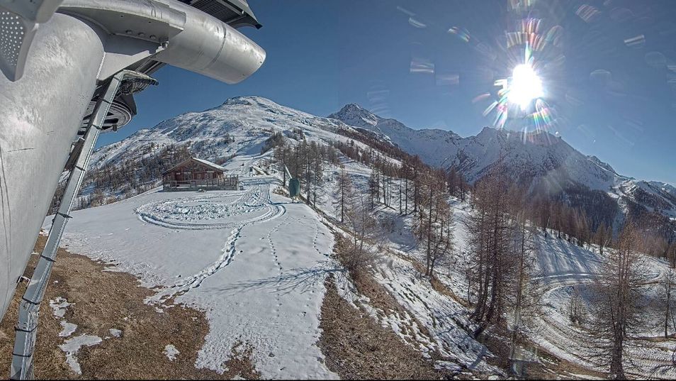 Webcam located at: Sestriere - Banchetta Area