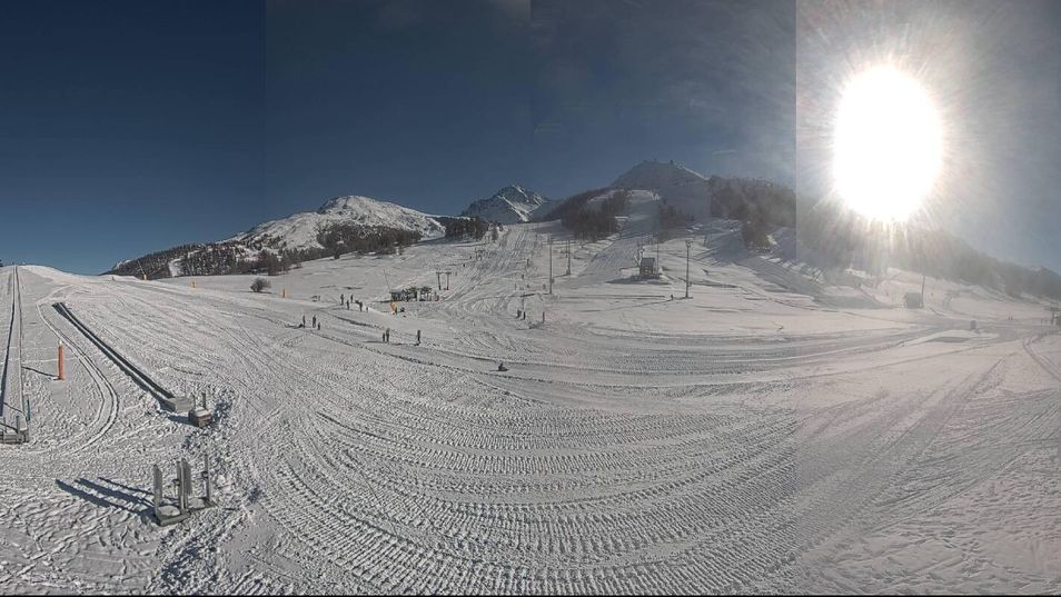 Webcam located at: Sestriere Jolly