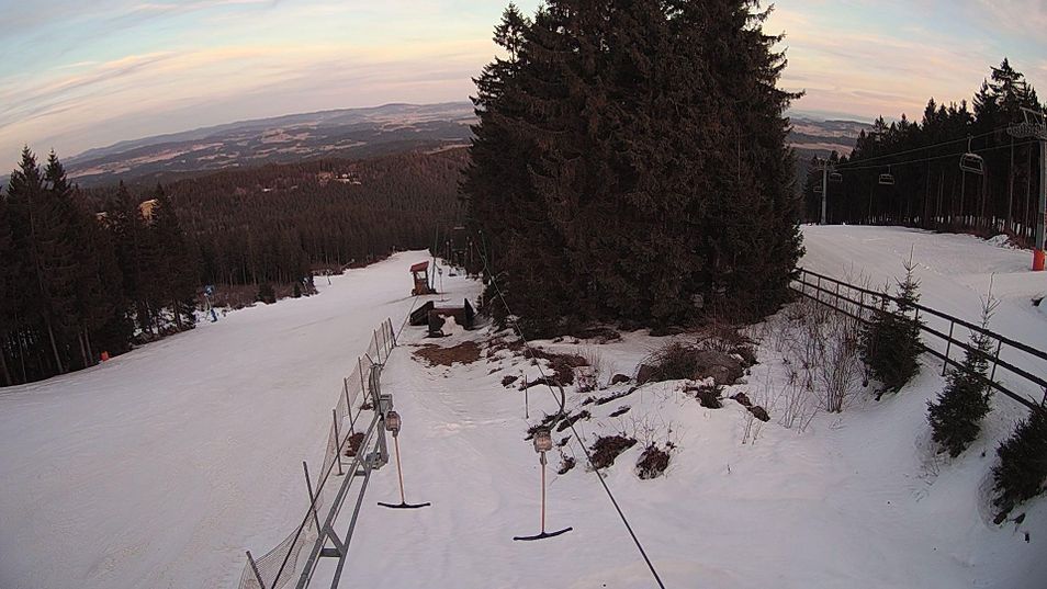 Webcam located at: Upper station Sternsteinlifte