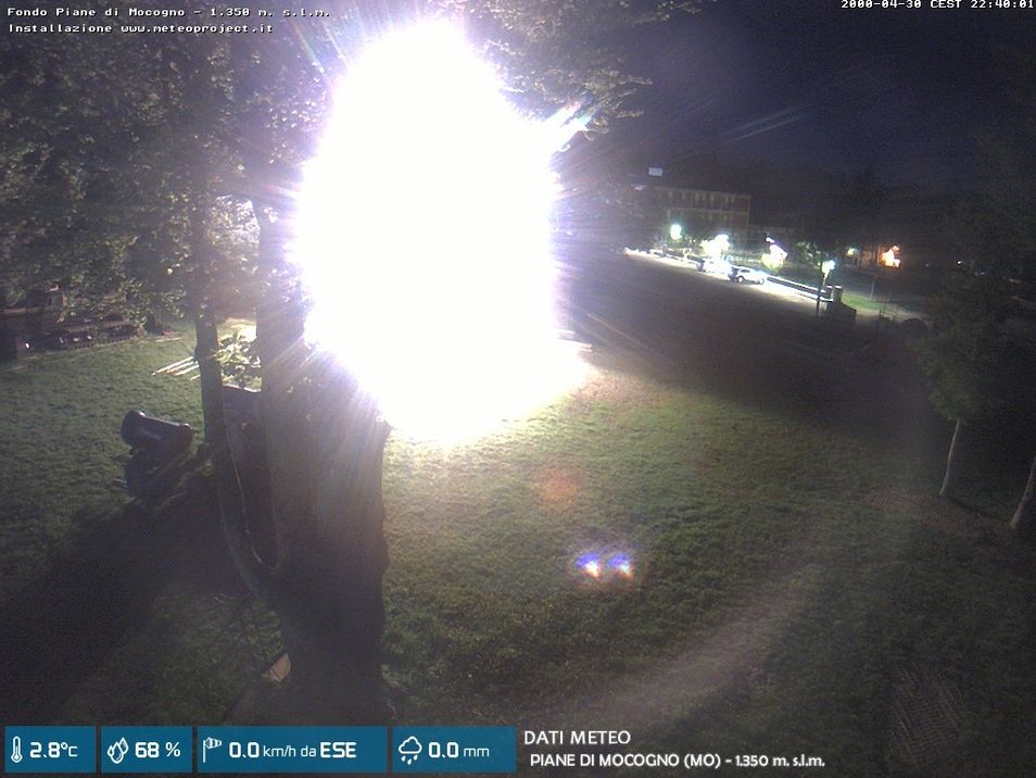 Webcam located at: Ski Resort Piane di Mocogno - Middle Station 1