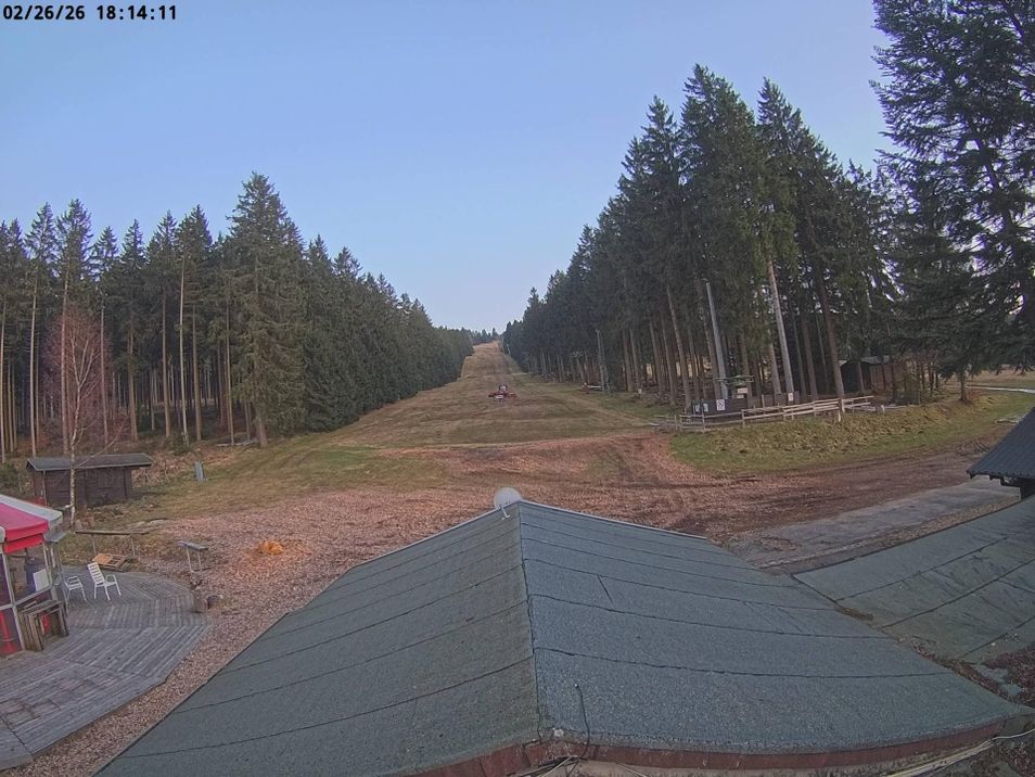 Webcam mit dem Standort: Skihang Erbeskopf - Talstation