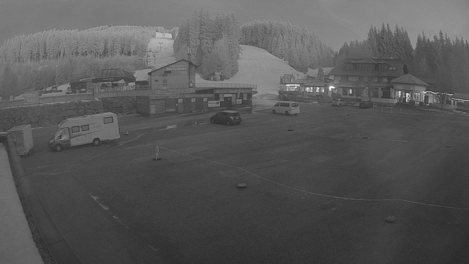 Webcam located at: Skiing area 