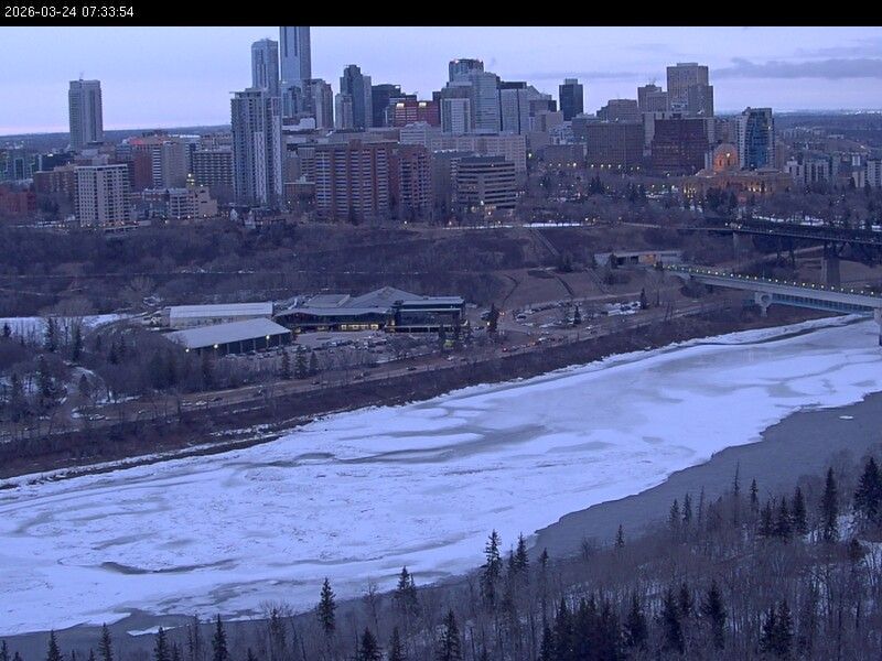 Webcam located at: Skyline Edmonton, Alberta