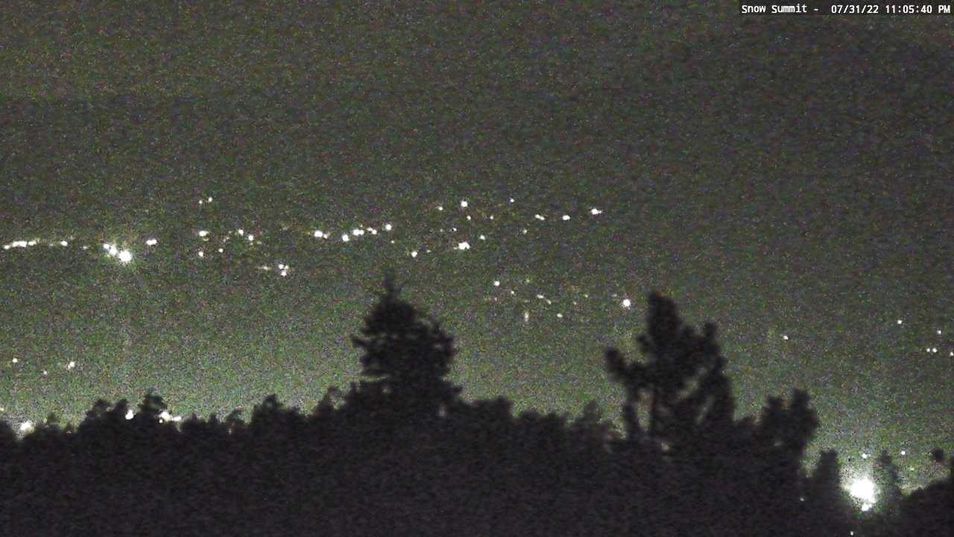 Webcam located at: Snow Summit - View Big Bear Lake