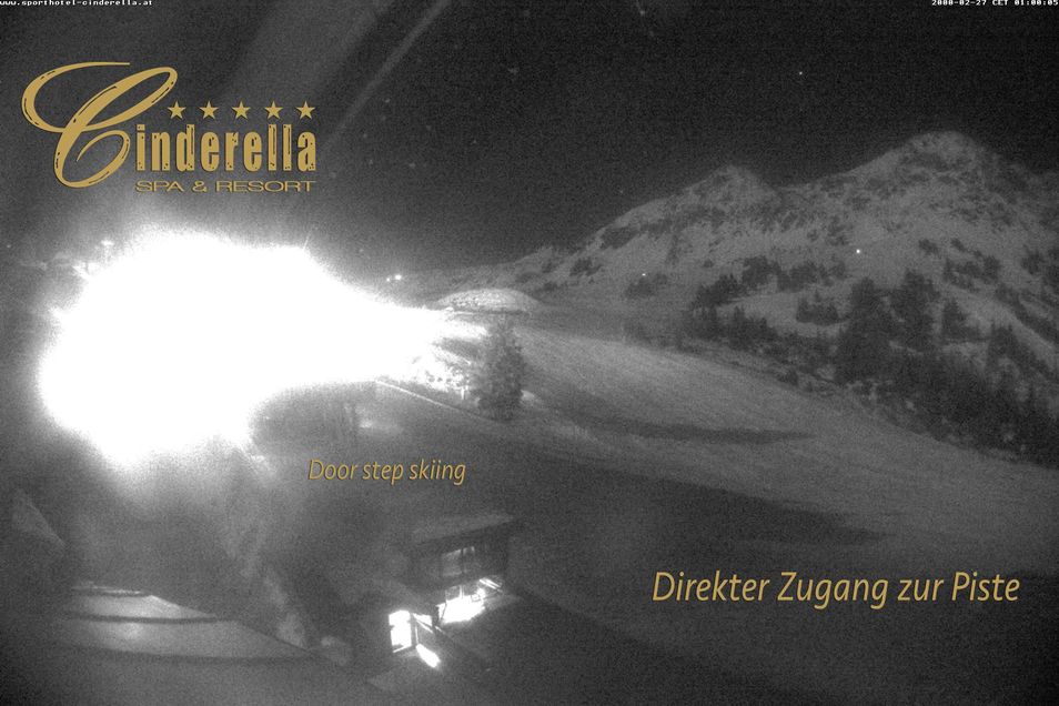 Webcam located at: Sporthotel Cinderella Obertauern