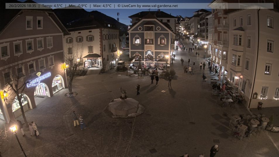 Webcam mit dem Standort: St. Ulrich: Blick ins Dorfzentrum