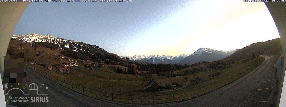 Webcam mit dem Standort: Sternwarte-Planetarium Sirius in Schwanden